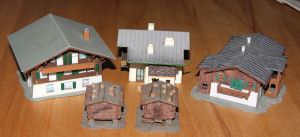 fünf alpenländische Häuser - komplett 15,- €