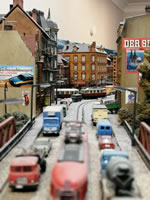 Salfred-West östliche Vorstadt mit Blick auf die Hauptstraße von Straßenbrücke über Salfreder Kurve