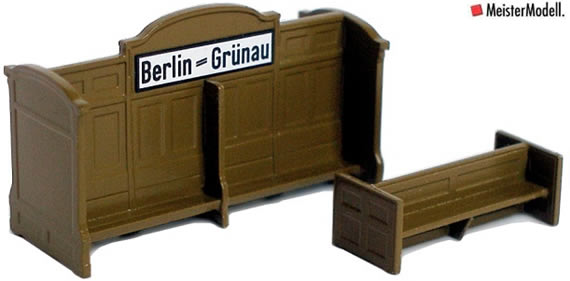 Bahnsteigbänke von MeisterModelle Berlin