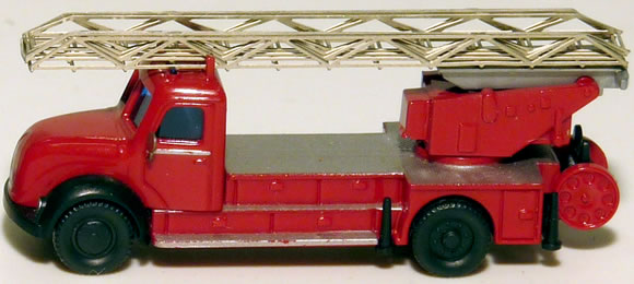 Feuerwehr-Drehleiter von FKS Modellbau