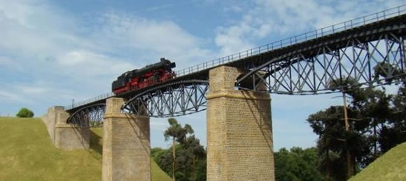 Bavaria Modellbahn: Fischbauchbrücke