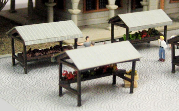 DM-Toys: Marktstände