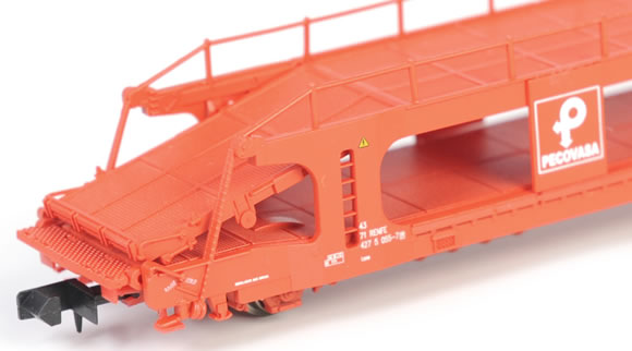 MFTrain: Autotransporter Laeks
