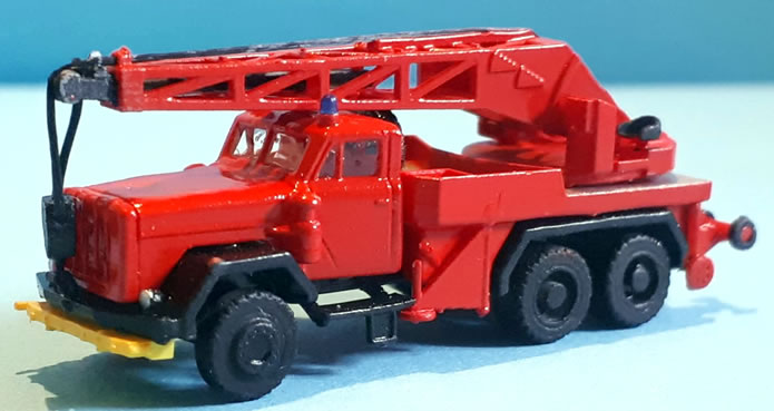 N-Spur-Blaulicht: Kranwagen Magirus