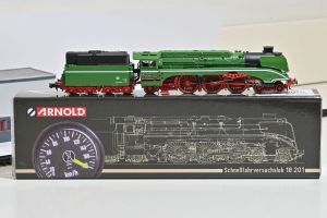 Arnold HN2428 - BR 02 0201-0 (18 201) der DR mit Öltender Epoche 4 mit DSS NEM651 mit OVP