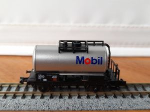 2-achsiger Kesselwagen "Mobil", eingestellt bei der Schweizer Bundesbahn SBB
