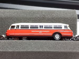 Schienen-Straßen-Bus NWF DB DSS