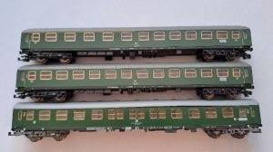 3x Schnellzugwagen der Deutschen Bundesbahn
