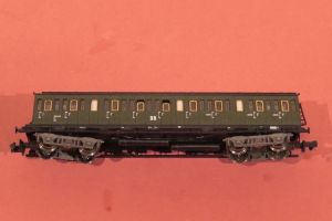 Abteilwagen der DR, 2. Klasse, Gattung B4