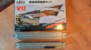 Kato Variationsset V13 20-872 oder doppelgl. Trassenelemente