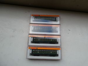 Arnold 3391  :Abteilwagen 3. Klasse mit Brhs,  4-achsig Gebr/OVP