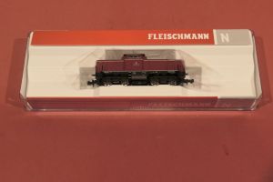 Diesellok V 212 der DB, altrot, OVP, top