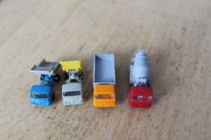 4x Baufahrzeuge