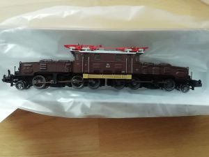 ÖBB 1189.05 Krokodil braun