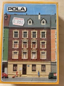Pola Spur N 340 - Stadthaus