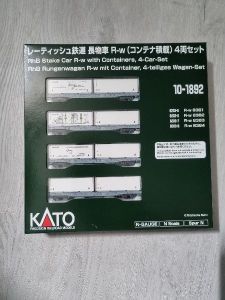 Kato 10-1892 RhB 4 Rungenwagen mit Containern NEU