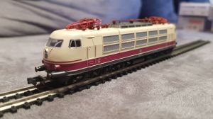 Elok BR 103 132-7 der DB von Minitrix SX dig. oder analog