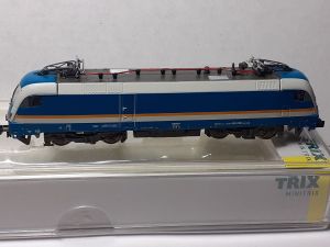 Elektrolok BR 183 (ES64U2)"ARRIVA" DSS