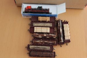 15x Rungenwagen mit Beladung