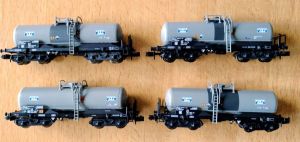 15419 Schwefelsäure-Kesselwagen-Set der DB