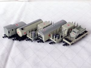 Sanitäts-Zug 6-teilig, Handarbeit, aufwendig lackiert, Decals, Top!