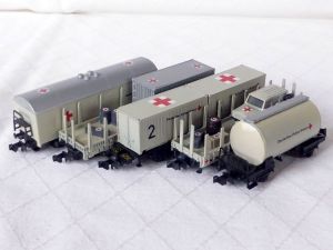 Sanitäts-Zug 5-teilig, Handarbeit, aufwendig lackiert, Decals, Top!