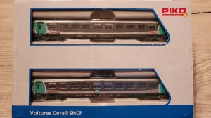 SNCF Wagen Set mit Carmillon-Logo, Aqualys Lackierung von Piko