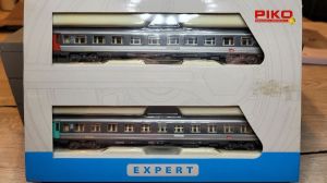 SNCF Wagen Set Corail+ mit Carmillon Logo von Piko. Rar.