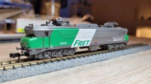 Elok BR 6533 der SNCF FRET DCC dig. von Minitrix in OVP.