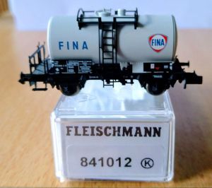 Fleischmann 841012 Güterwagen "FINA"der NS (Ep. IV)