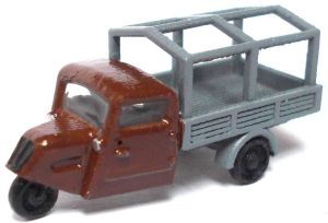 Framo LPT 200 '35, Pritsche mit Spriegelgestell, braun