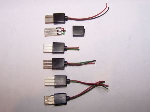 Abgeschnittene Verbindungsstecker für Roco-Weichen