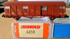 Arnold 4459 Brauner Güterwagen Gbrs der RENFE (Ep. IV)