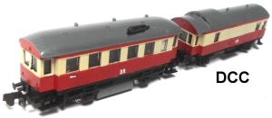 DR, Triebwagen mit Gep&auml;cksteuerwagen, digital DCC