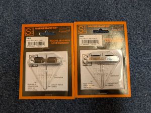 2x Gaugemaster PM-1 Weichenantrieb m. Pol