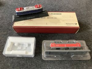 OVP für V60 (260) West + 2 Standmodelle