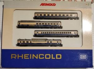 Wagen-Set ´RHEINGOLD´ mit 1x Abteil-, 1x Großraum-, 1x Aussichts- und 1x Speisewagen, OVP,  (J4)