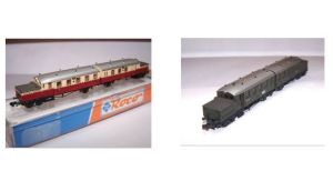 2 Akkutriebwagen, mit und ohne OVP, bitte lesen