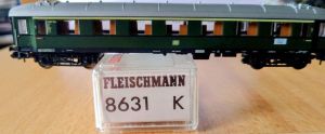 Fleischmann 8631 K Eilzugwagen A 4üe der DB (Ep. III)
