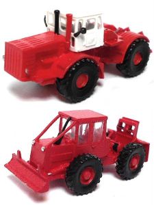 Kirowez K-700 '62, ZTS LKT 81 '83, Knickgelenke beweglich