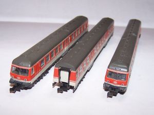 BR 614 3-teiliger Dieseltriebwagen, mit Innenbeleuchtung, ohne OVP