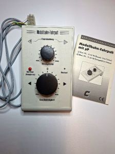 Conrad Modellbahn-Fahrpult