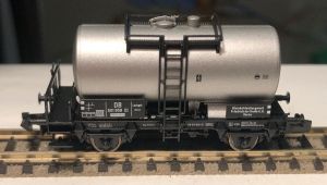 Fleischmann 4 Kesselwagen (Neu/Unbespielt)