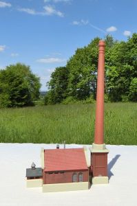 KIBRI 7322 Kesselhaus mit Kamin.