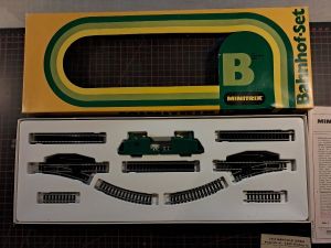 Bahnhofset mit E-Weichen