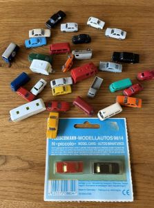 Wiking / Fleischmann u.a.  32 Fahrzeugmodelle. PKW und  Transporter.