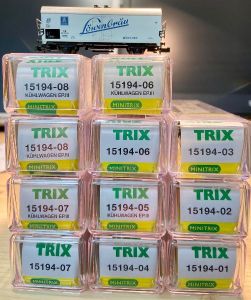 11x Minitrix 15194-... K&uuml;hlwagen `L&ouml;wenbr&auml;u M&Uuml;NCHEN` 