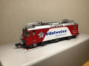 RhB GE4/4II 620 Edelweiss analog