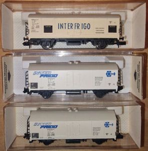 drei 2-achsige K&uuml;hlwagen der Fa. INTERFRIGO (2x mit KKK)