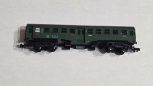 Arnold 3140 Umbauwagen 2. Klasse gr&uuml;n